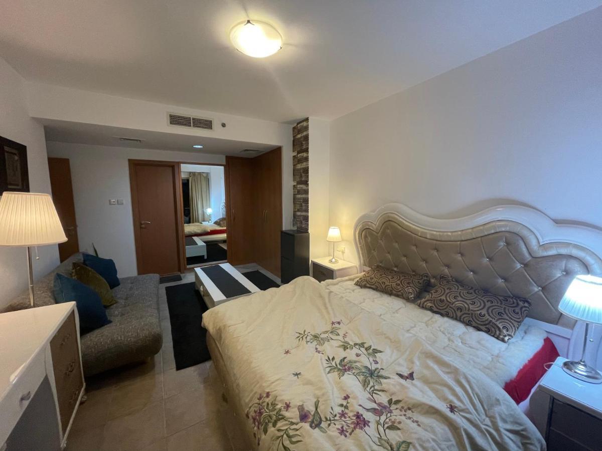 Backpackers Zone Vandrarhem Dubai Exteriör bild