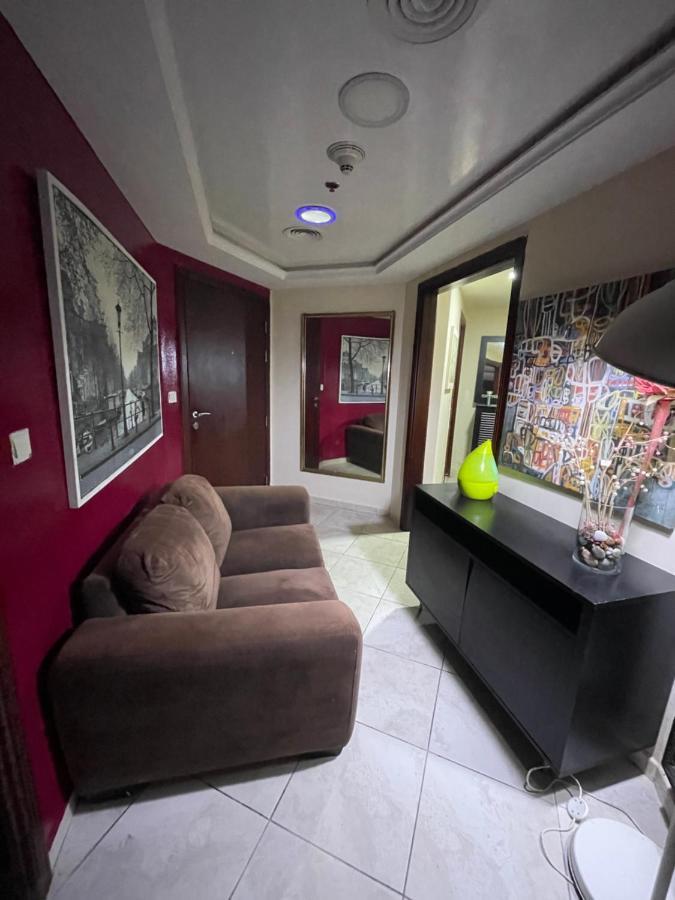 Backpackers Zone Vandrarhem Dubai Exteriör bild